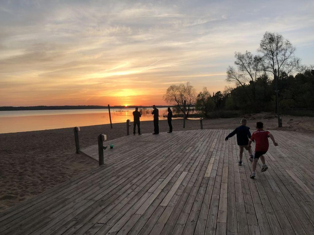 Beautiful Lake View Studio Condo At The Shores Traverse City Extérieur photo